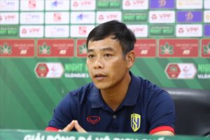 hlv-nguyen-huy-hoang-tuyen-bo-chung-toi-khong-dat-nang-van-de-phai-v