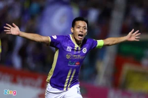 ha-noi-fc-don-thu-quan-tro-lai-ho-lai-moc-them-canh-roi