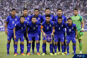 hang-loat-tru-cot-thai-lan-tat-nuoc-lanh-vao-hlv-polking-ngay-giai-aff-cup